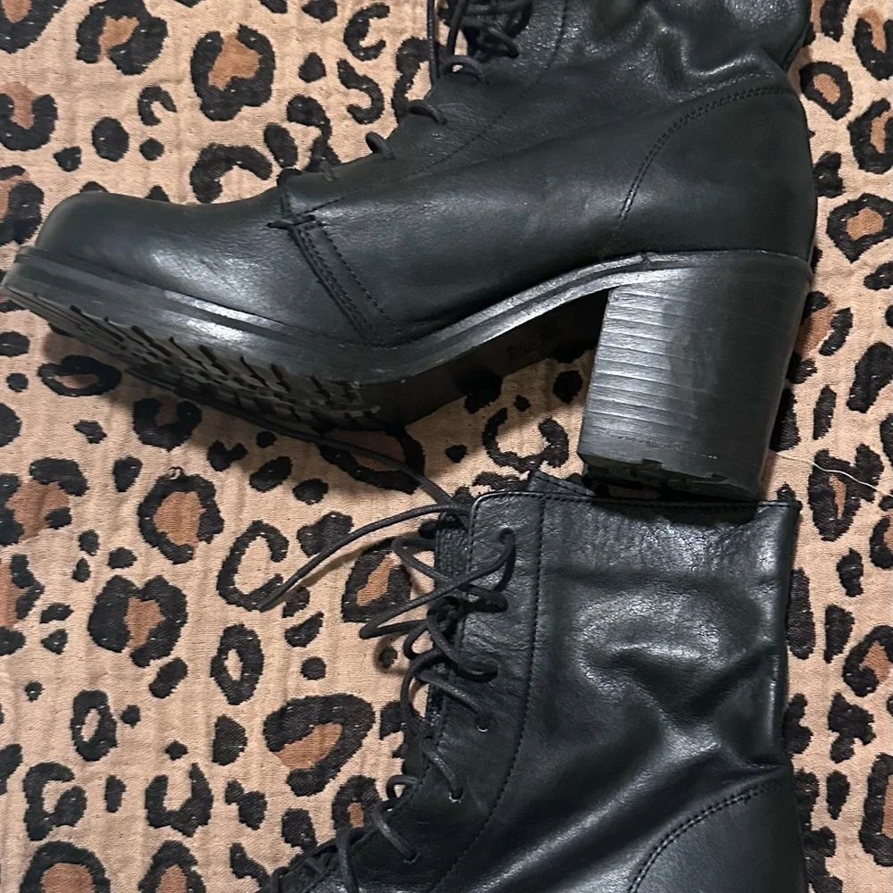 Frye Black Lace Up Leather Boots - Picture 7 of 9